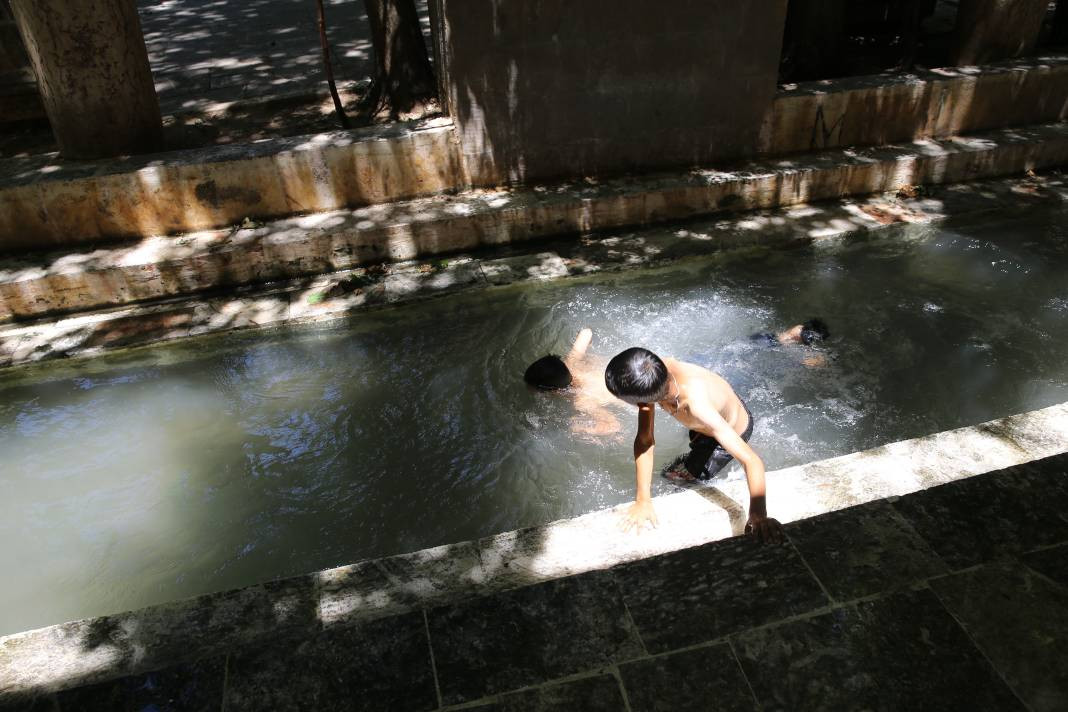 Güneydoğu kavruluyor! Sıcaklıklar 40 dereceyi aştı - Resim: 10